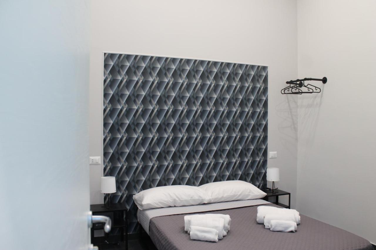 Civico Sedici Hotel Naples Luaran gambar