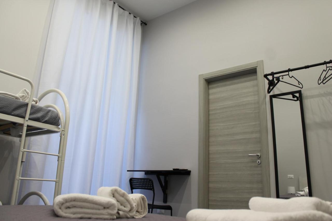 Civico Sedici Hotel Naples Luaran gambar