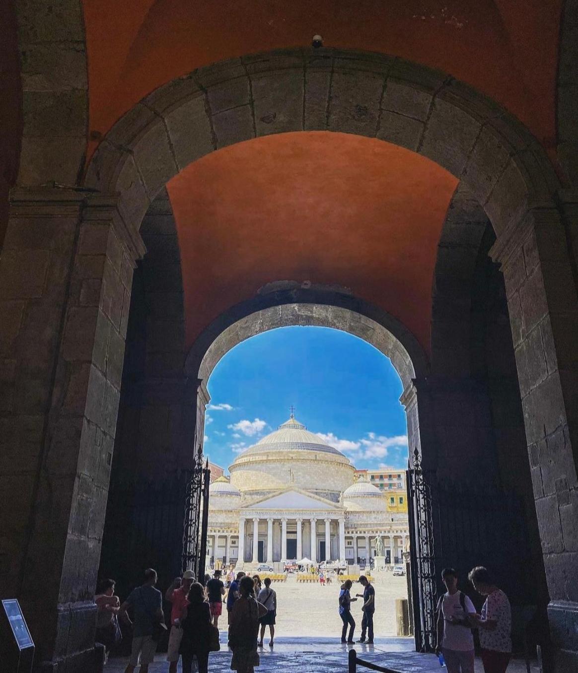 Civico Sedici Hotel Naples Luaran gambar